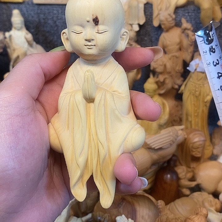 黄杨木黄杨木瑕疵和尚