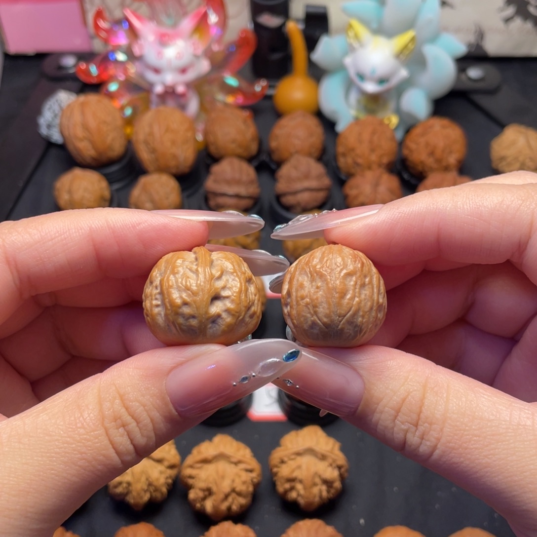 文玩核桃吊坠13号板栗