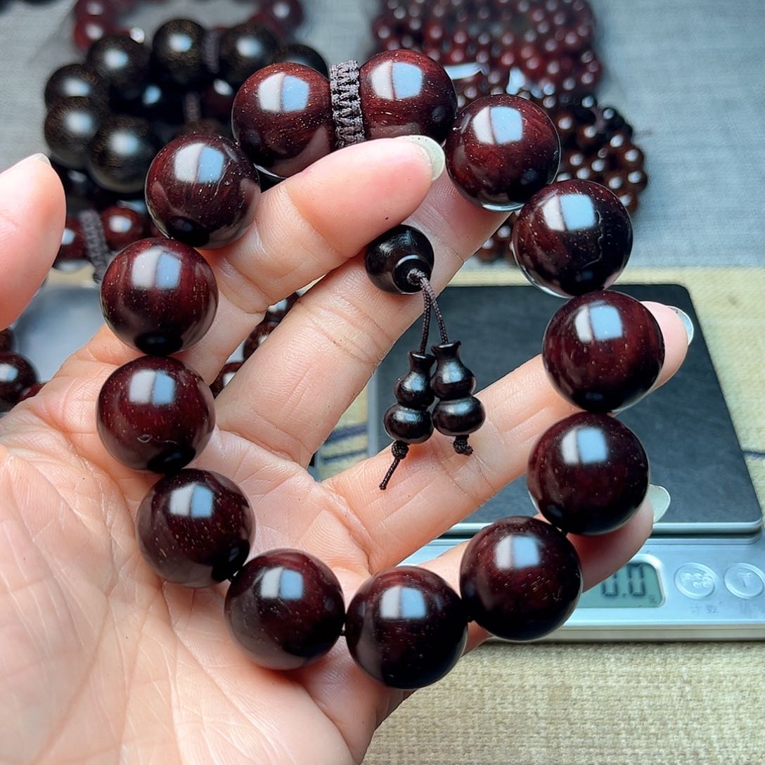 檀香紫檀（小叶紫檀）1.8 13颗