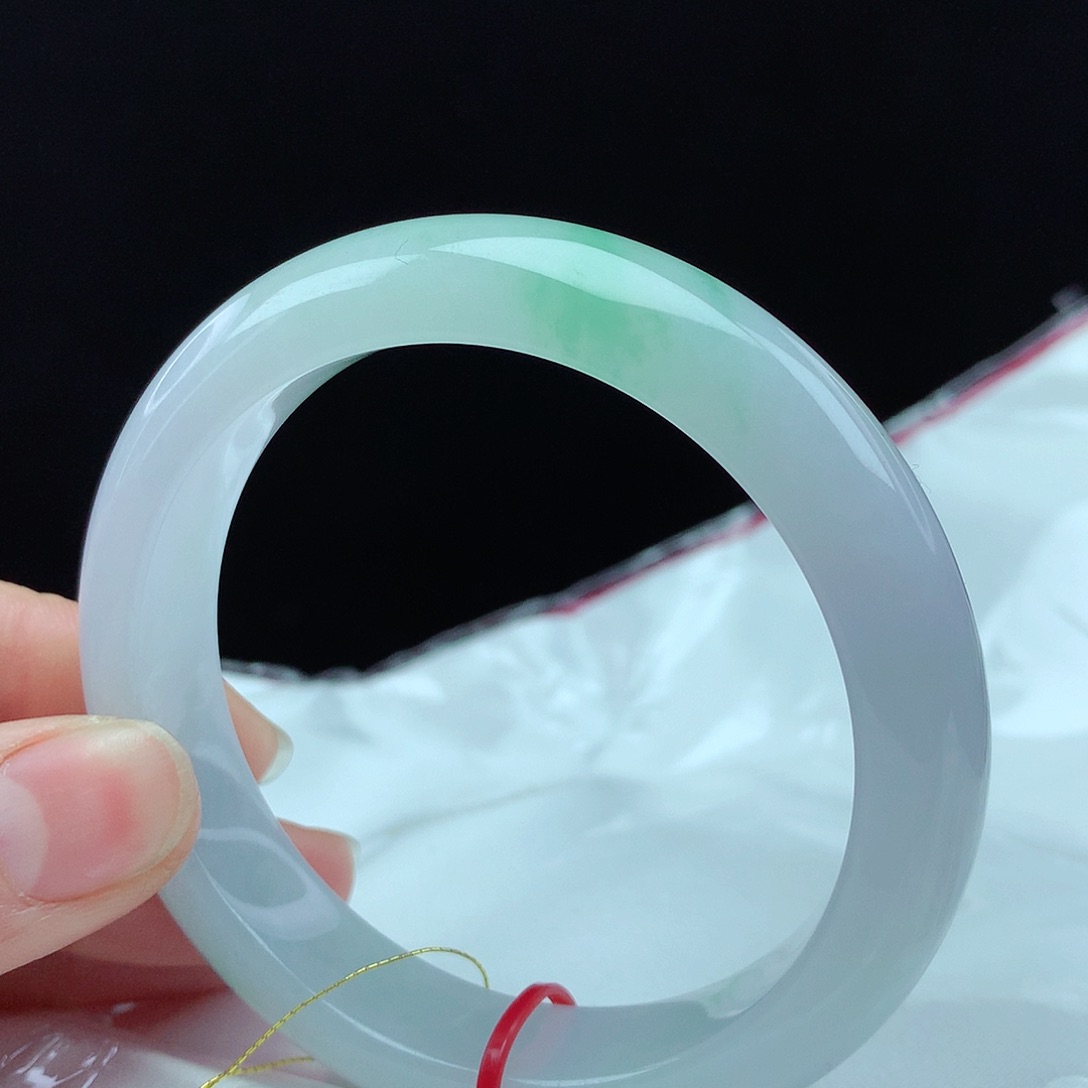 翡翠手镯未镶嵌56圈3298