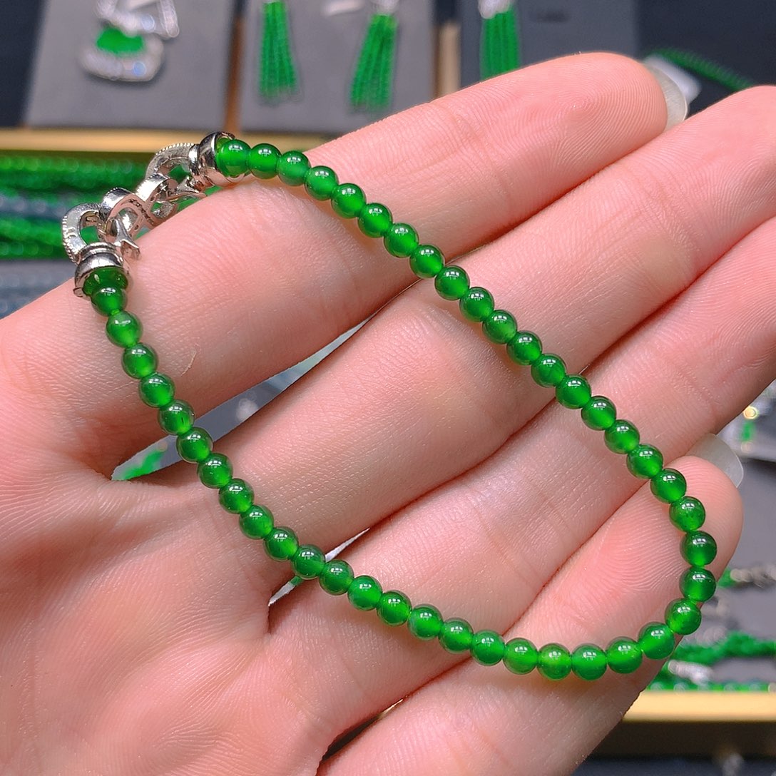 翡翠未镶嵌吊坠(不含链)天然