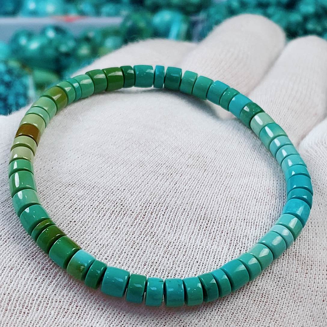 绿松石配饰未镶嵌