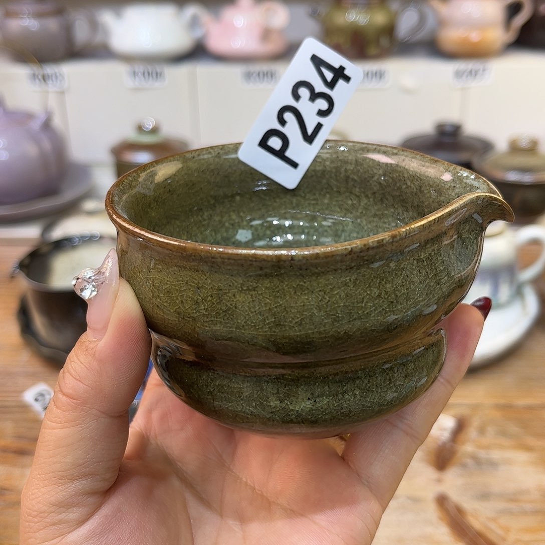 白泥茶杯陶瓷艺术