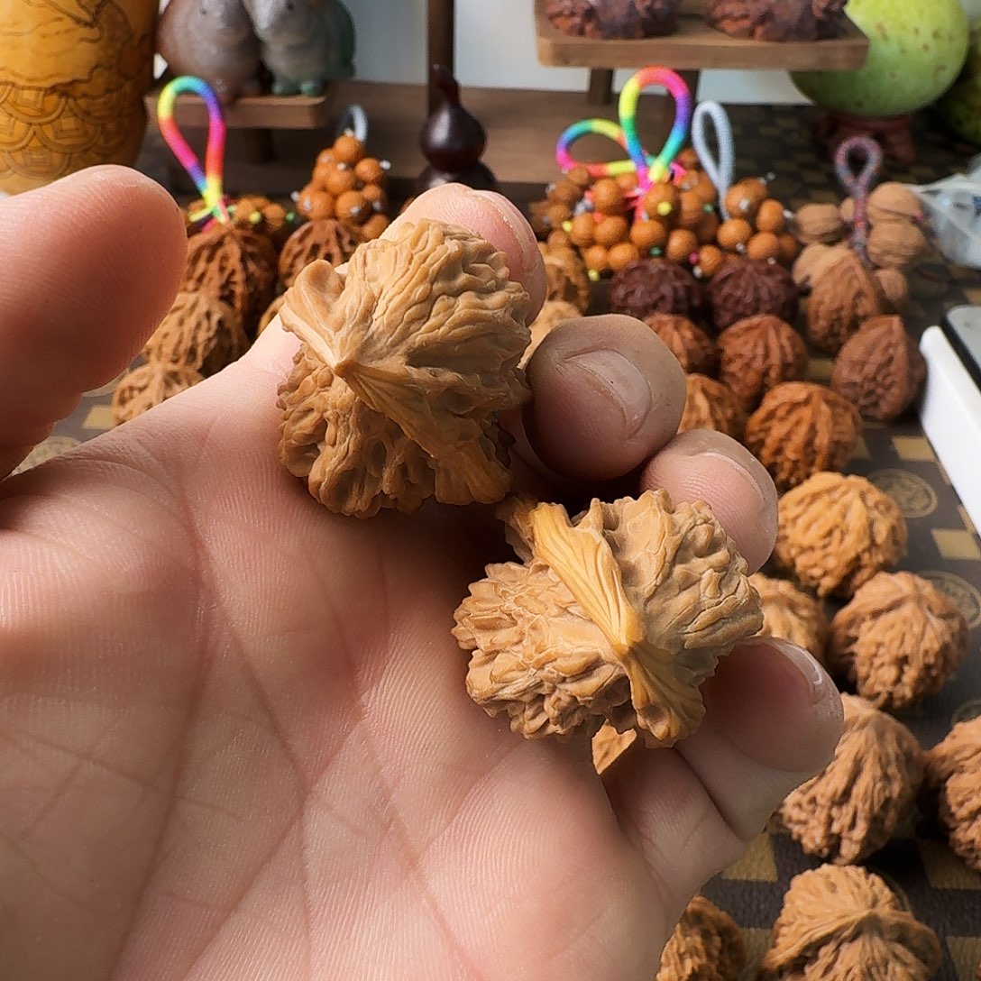 把件文玩核桃小鸟