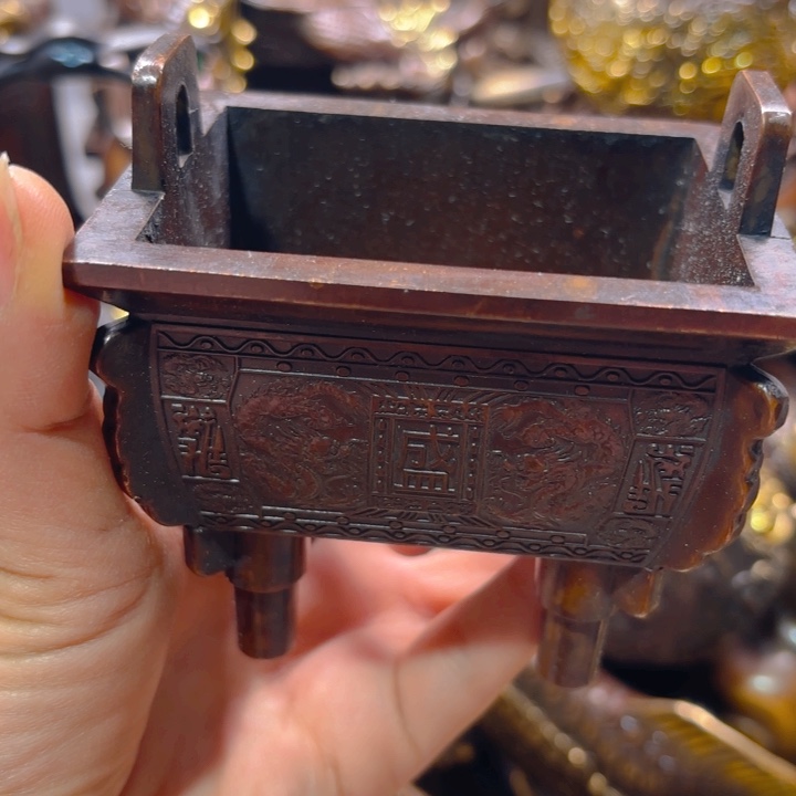 铜器摆件收收藏藏