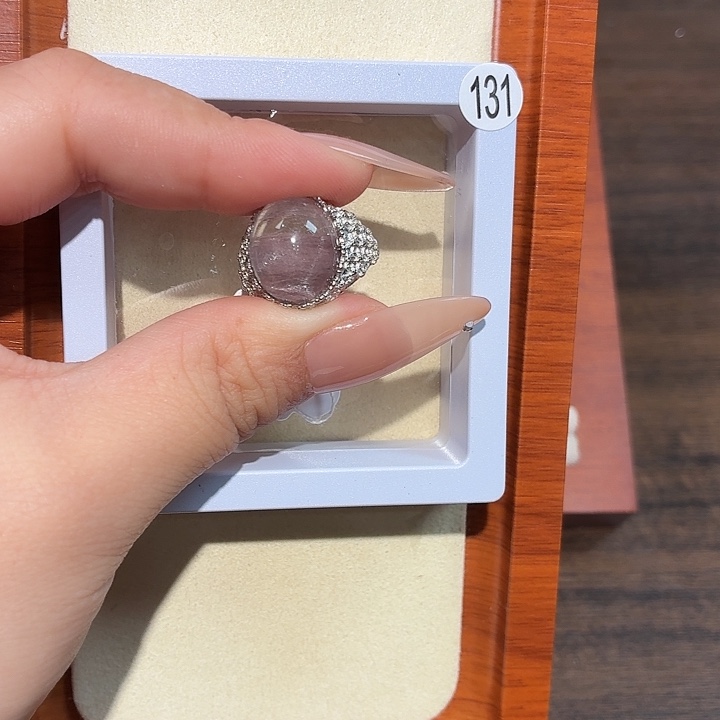 王****银S925镶嵌戒指水晶