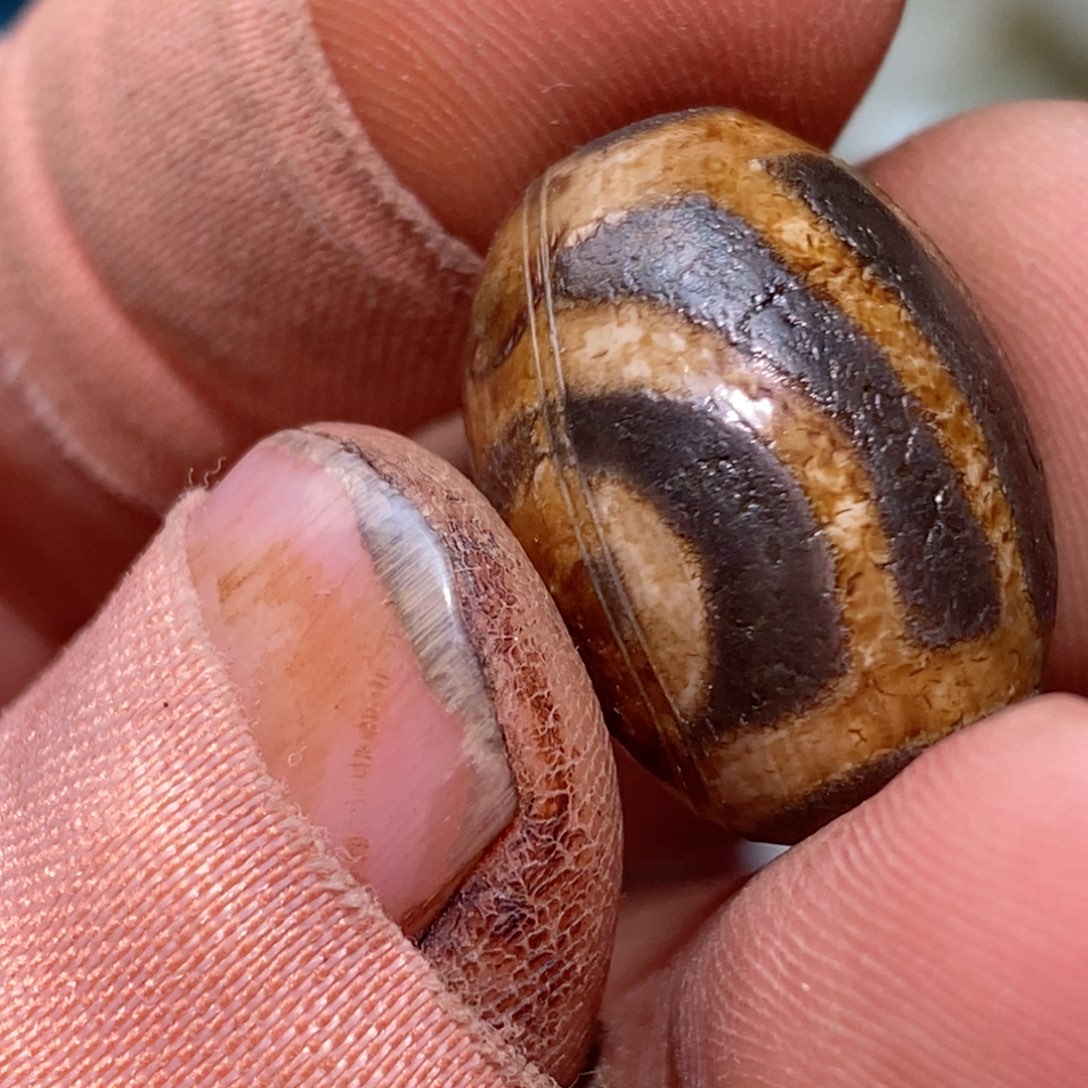 未镶嵌珠子的玛瑙/玉髓