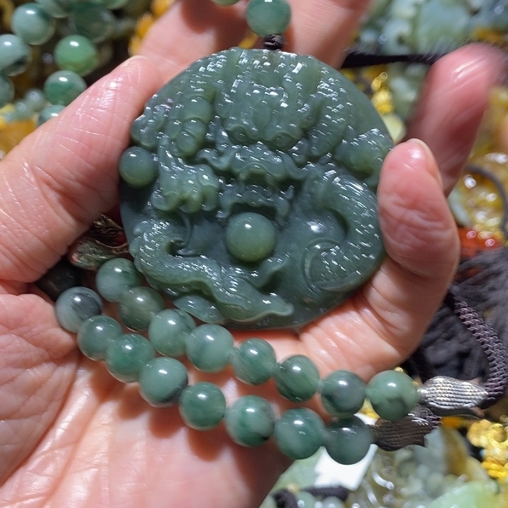 岫玉岫玉吊坠未镶嵌