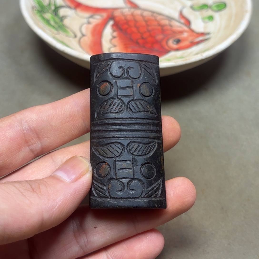 这个物件很老气啊