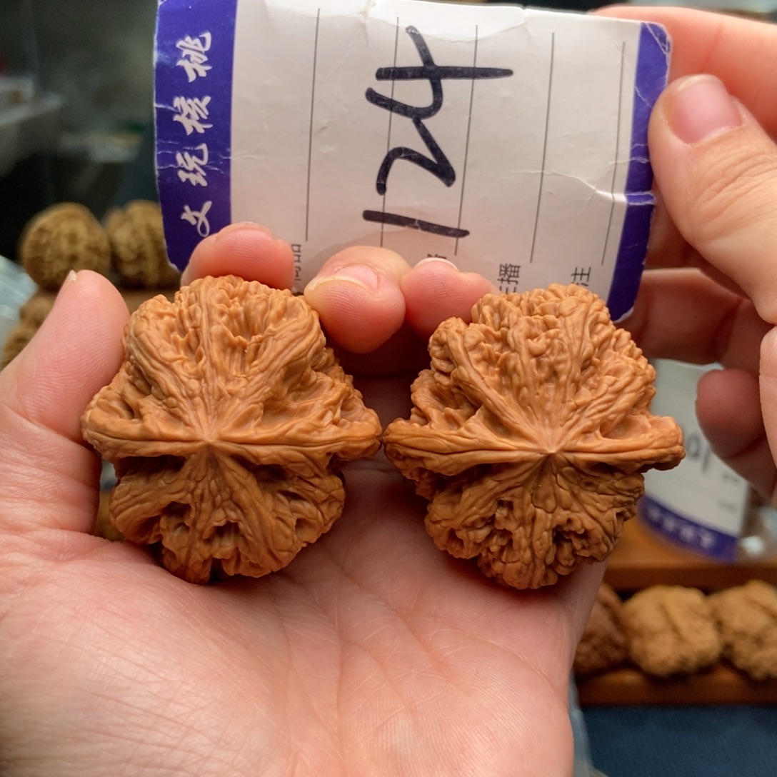 把件文玩核桃44粗筋