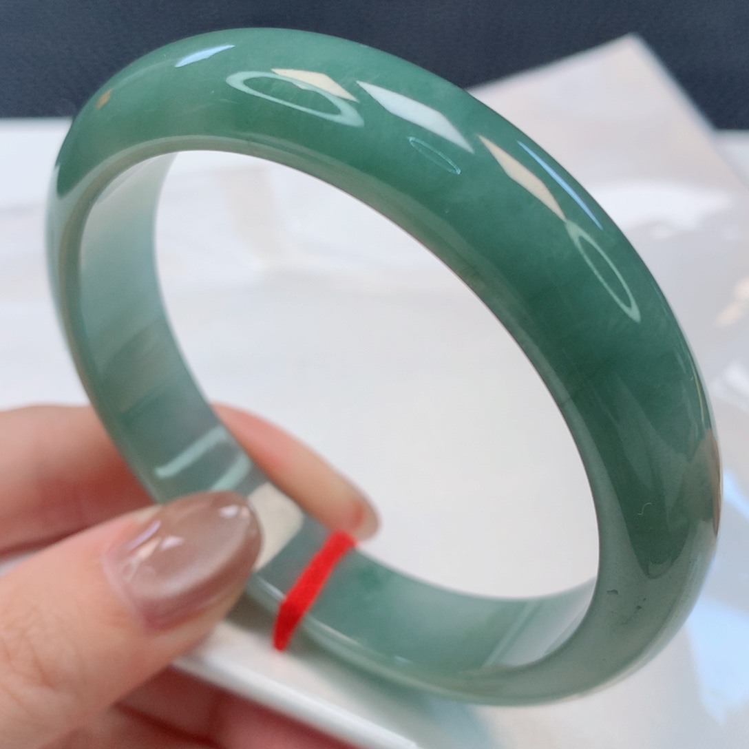 【闪购商品】翡翠手镯未镶嵌58+圈