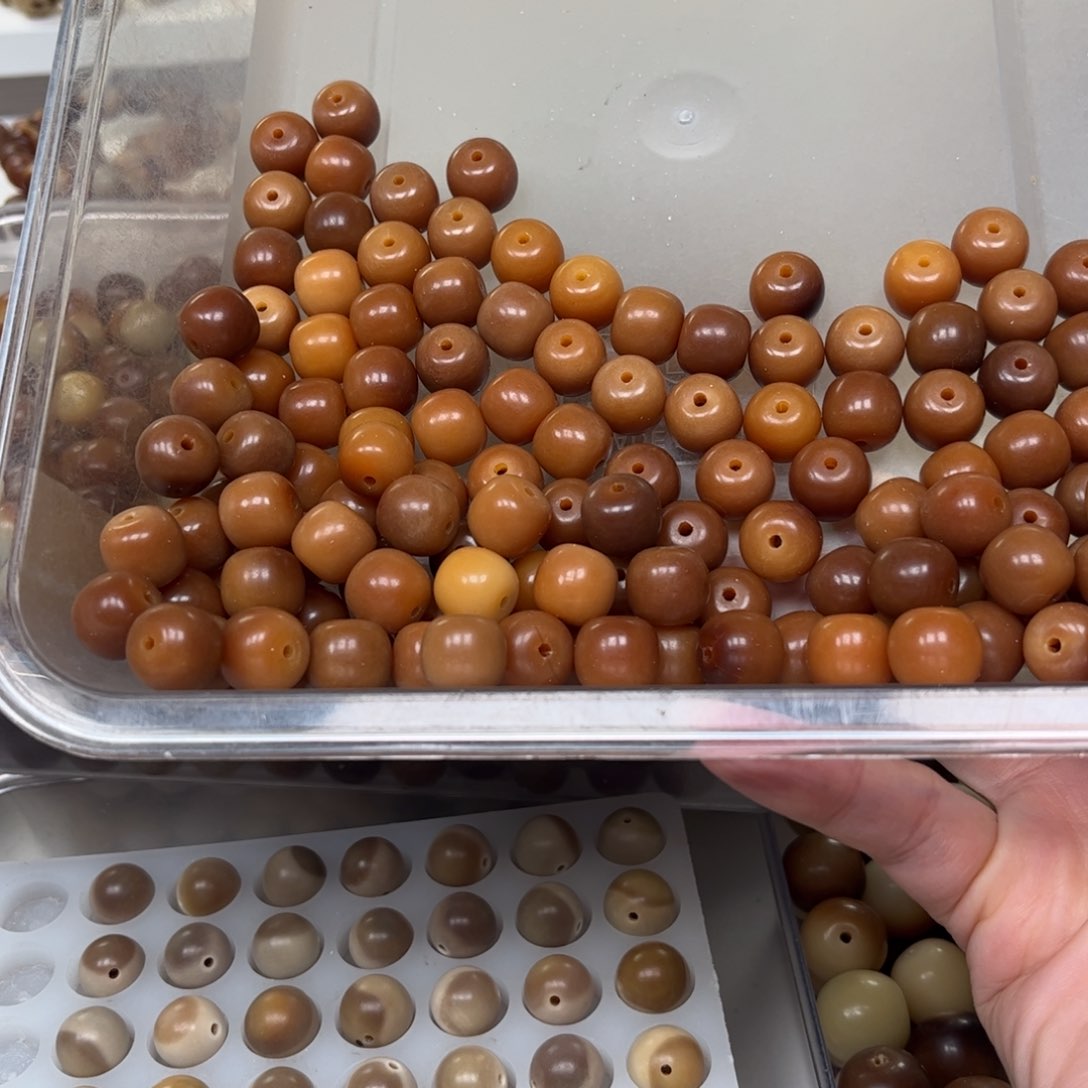 白玉菩提手串焦糖一串