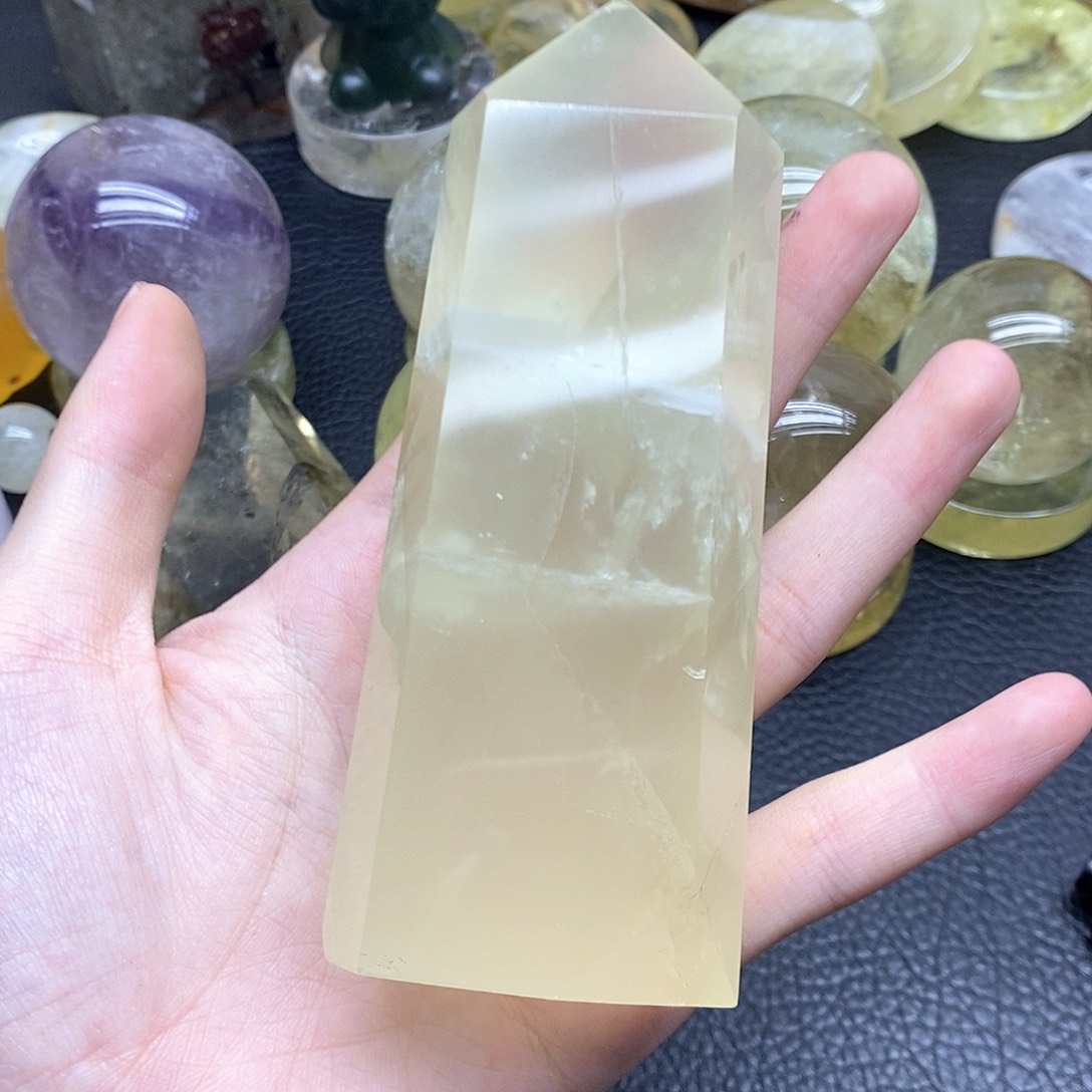 未镶嵌珠宝半成品水晶335水晶石