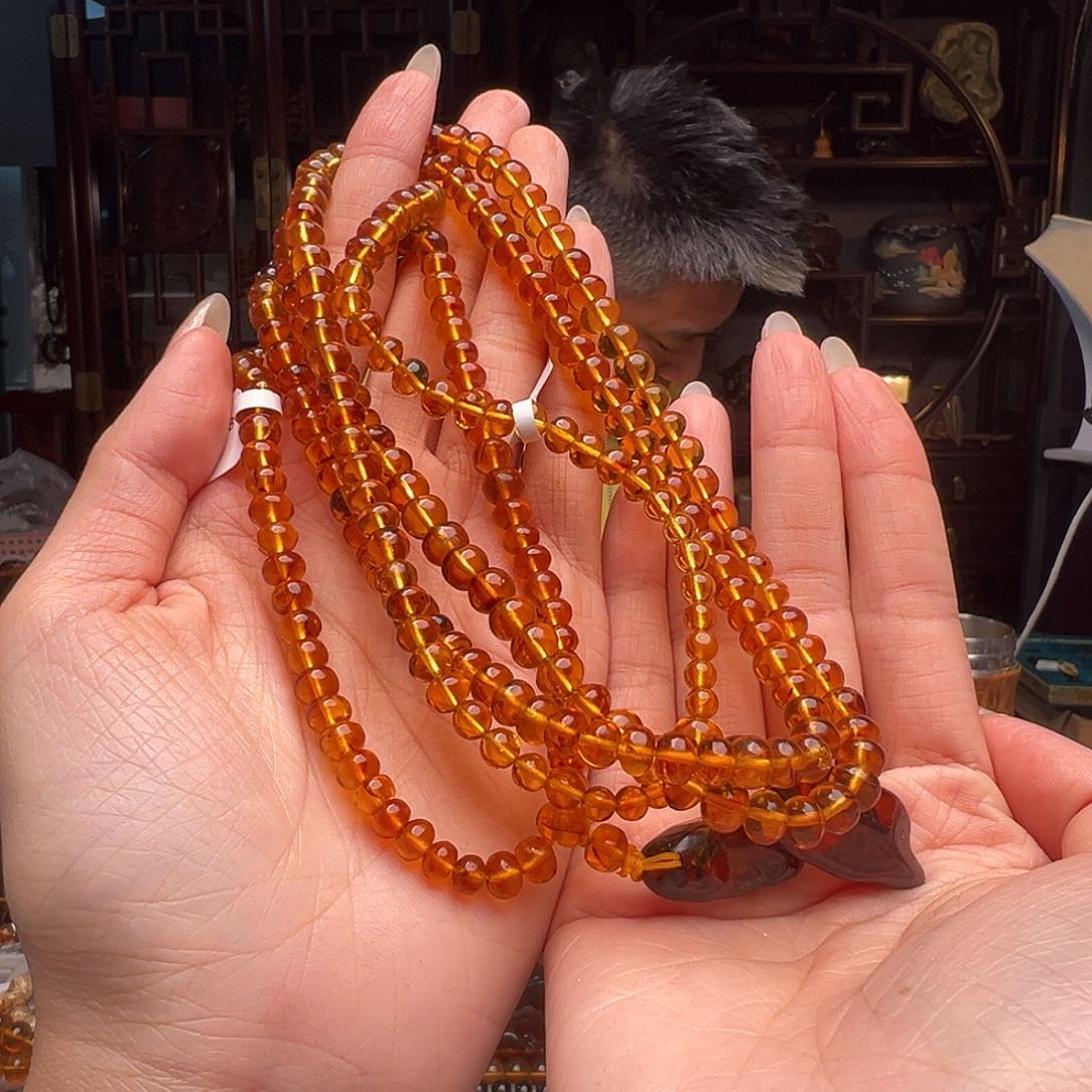 琥珀裸石未镶嵌抚顺琥珀30560多样性发其一6mm