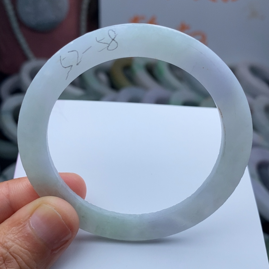 定制翡翠叮当未镶嵌