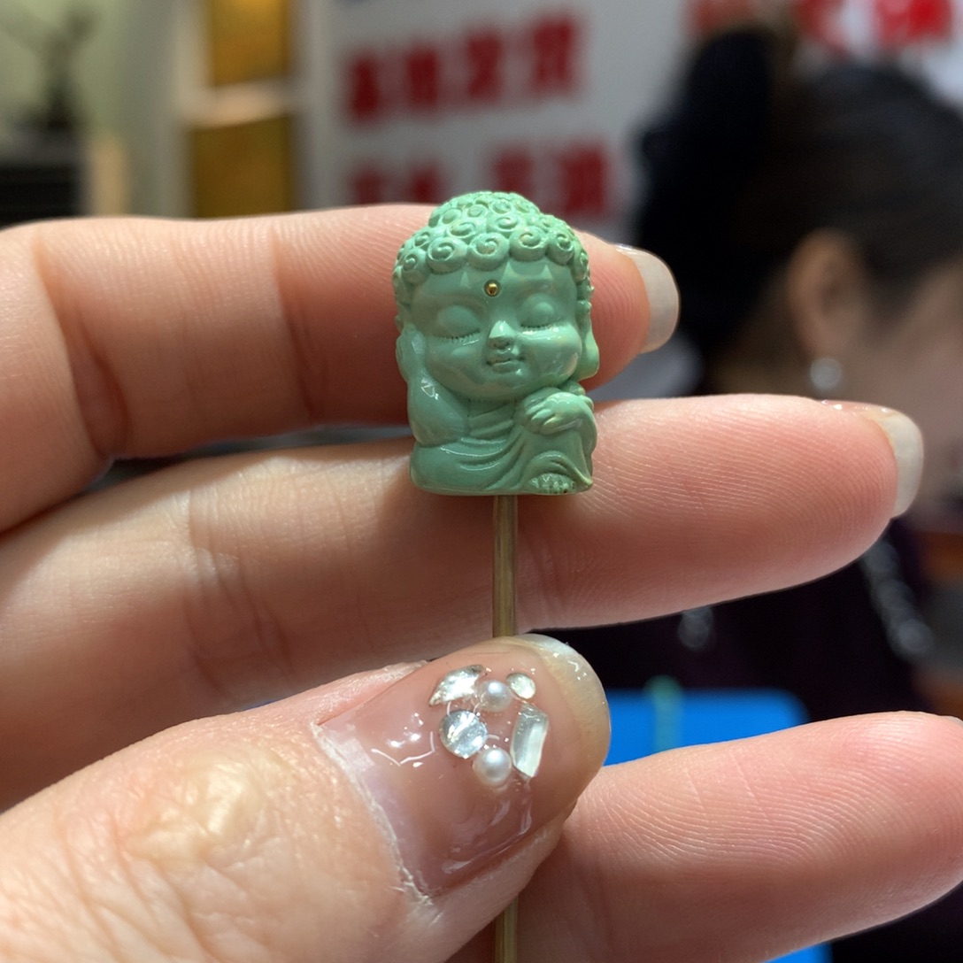 绿松石配饰未镶嵌