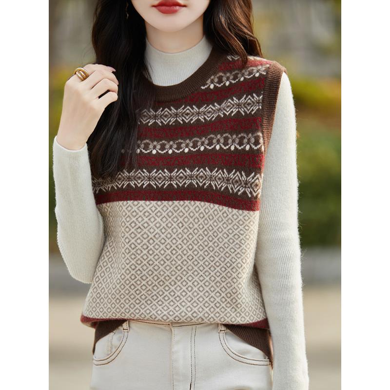 100%羊毛国风提花条纹圆领马甲PY3676