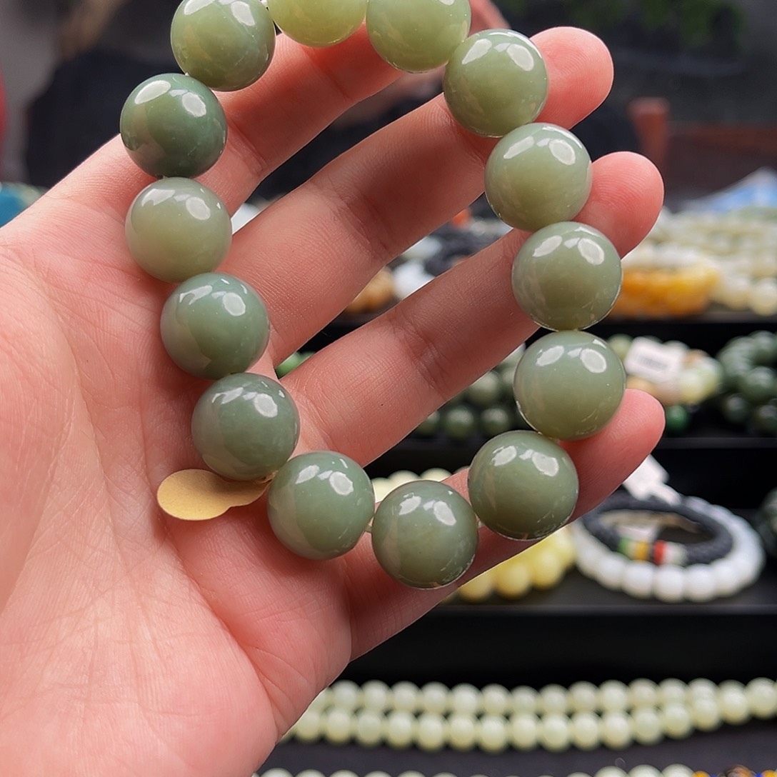 和田玉手串未镶嵌