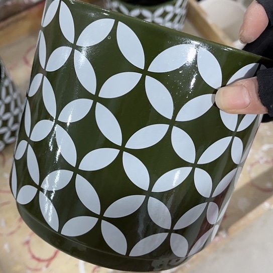 多肉绿植陶瓷花盆9.9包邮，有孔