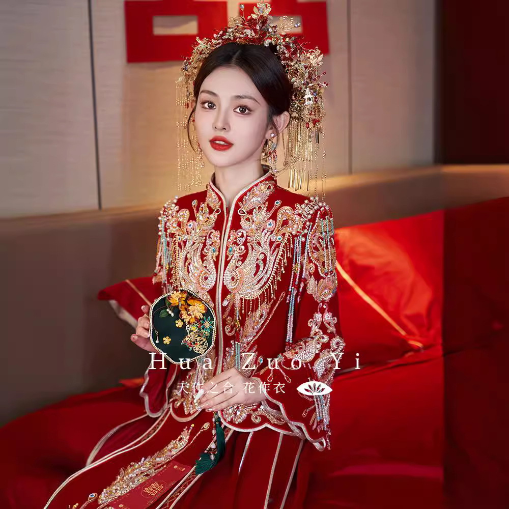 高端丝绒显瘦秀禾服2025新款中式新娘结婚礼服显白嫁衣出阁秀和服