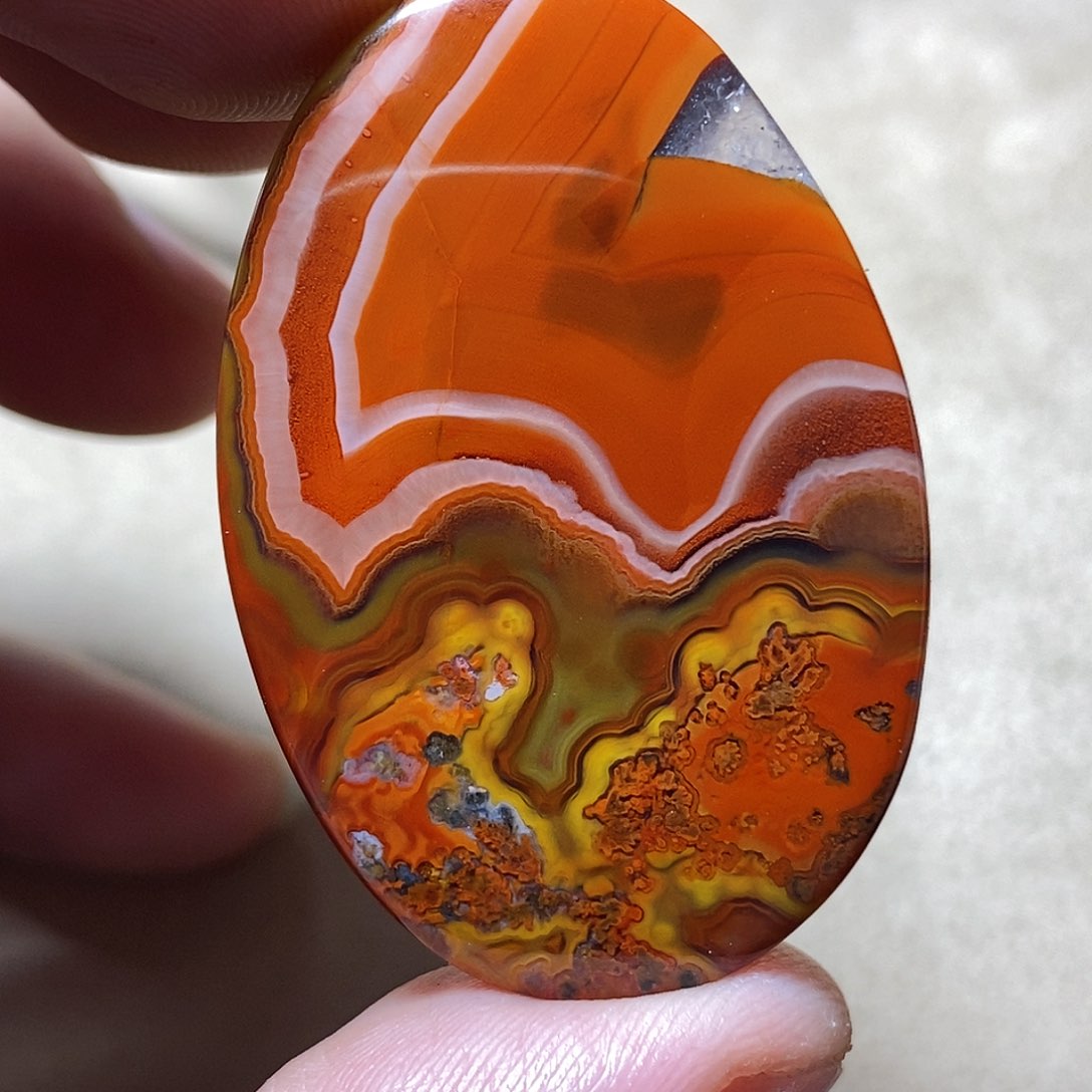 玛瑙/玉髓颈饰未镶嵌期*