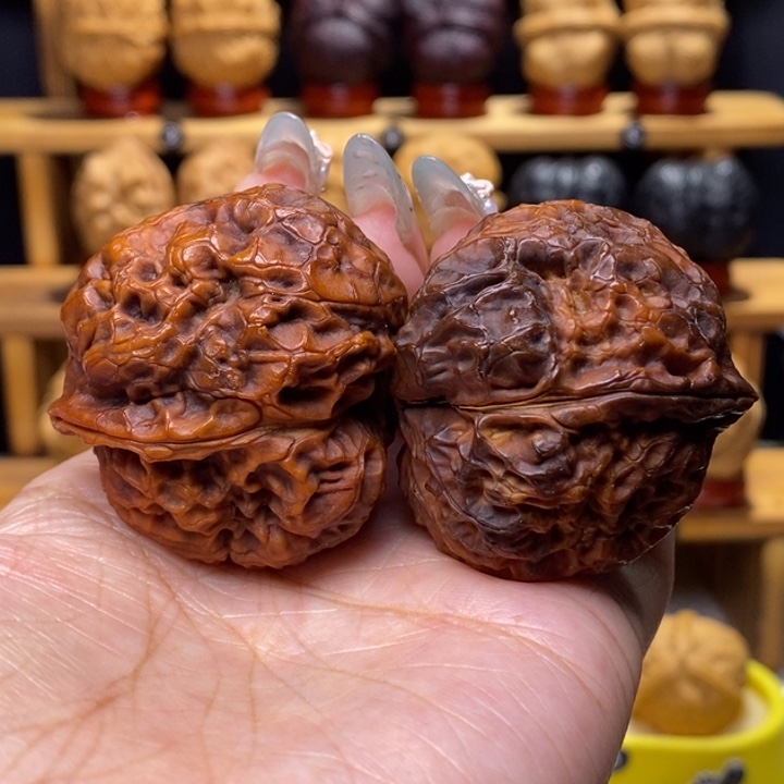 雷***文玩核桃把件凌子8号