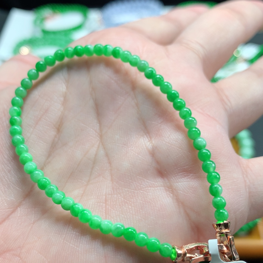 翡翠未镶嵌手链翡翠