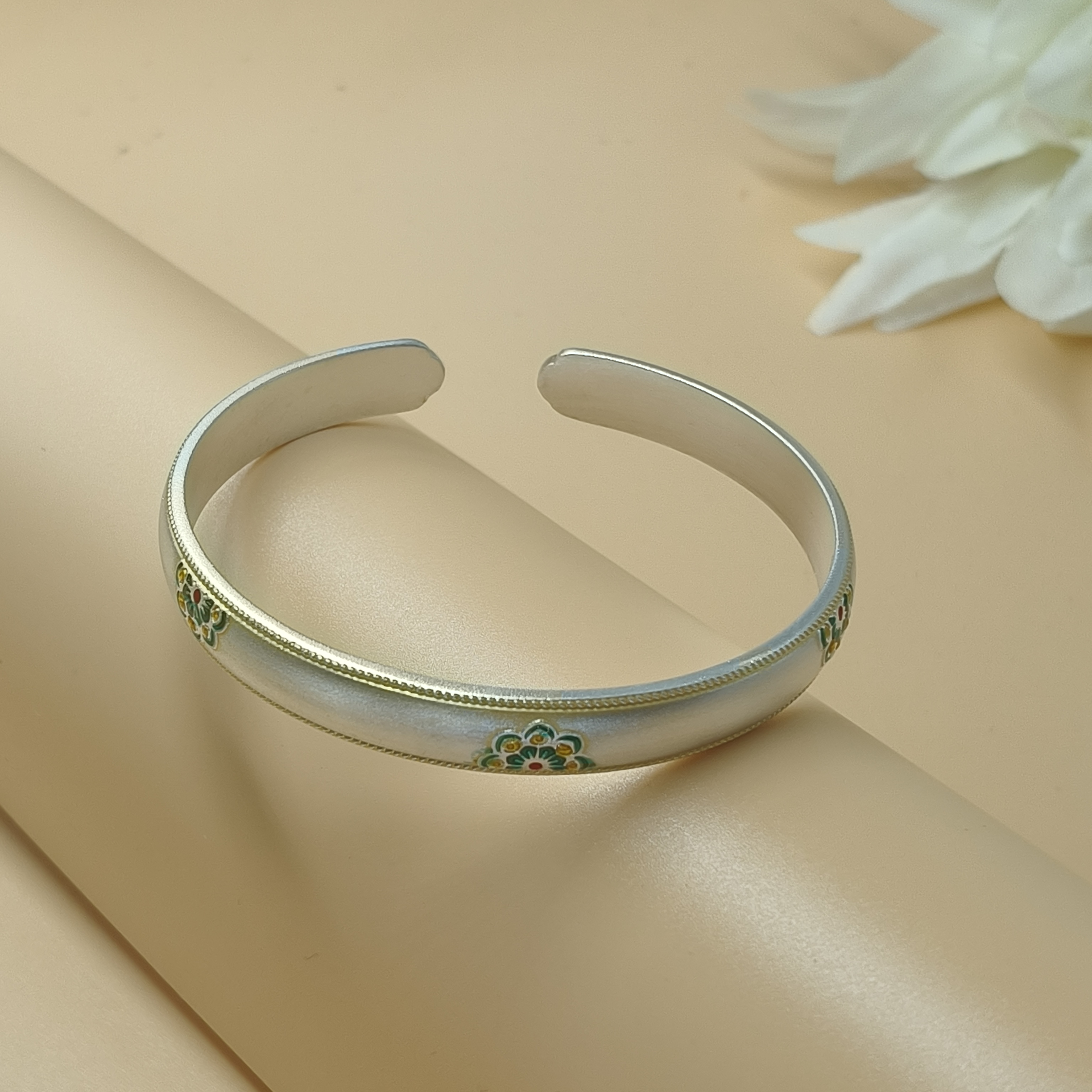 足银手镯 足银手镯[半亩银田]珐琅彩描金宝相花足银手镯