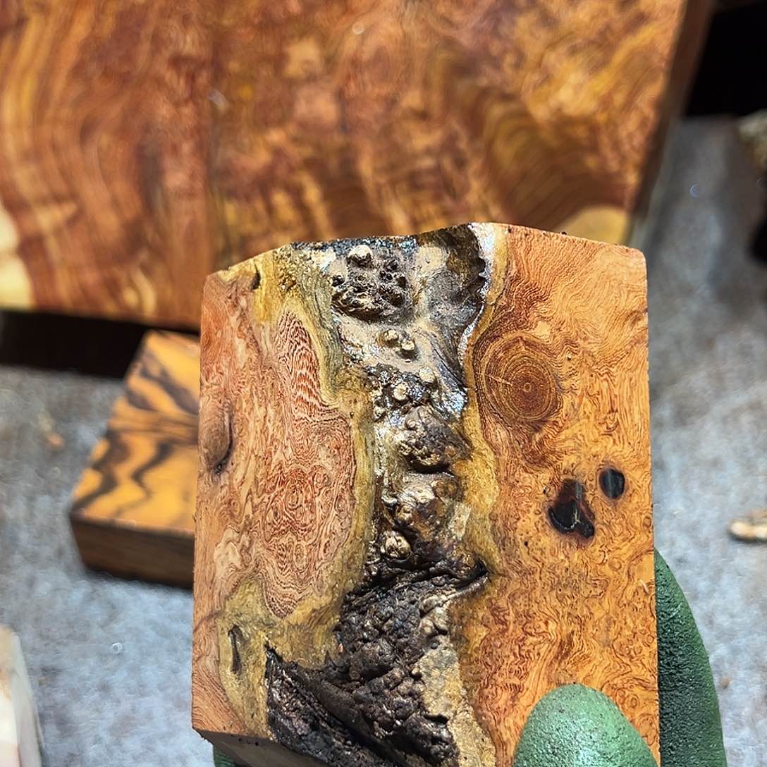 非洲檀香无事牌乐*