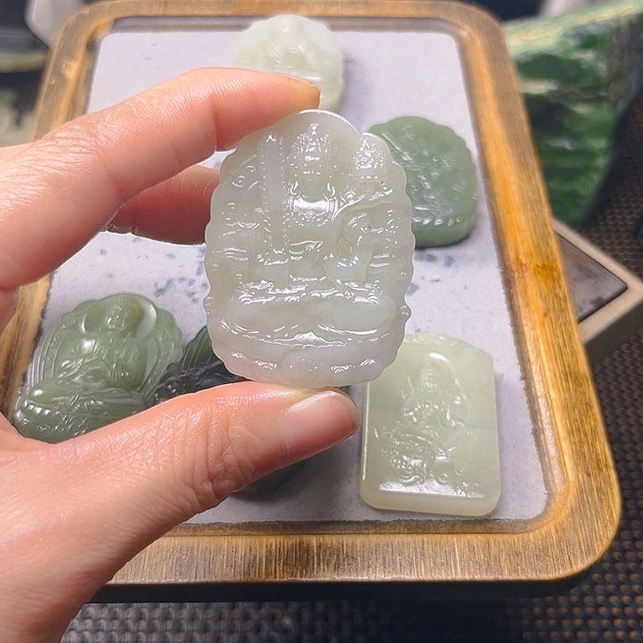 未镶嵌和田玉珠宝半成品韦****播