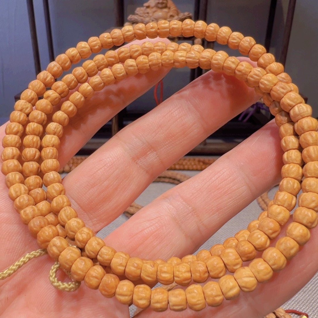 莫***羊吊坠柏香籽/百香籽