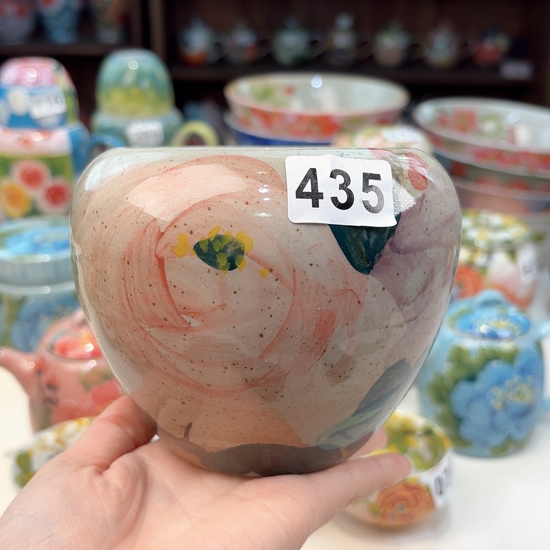 瓷片兔兔。兔兔好帅好