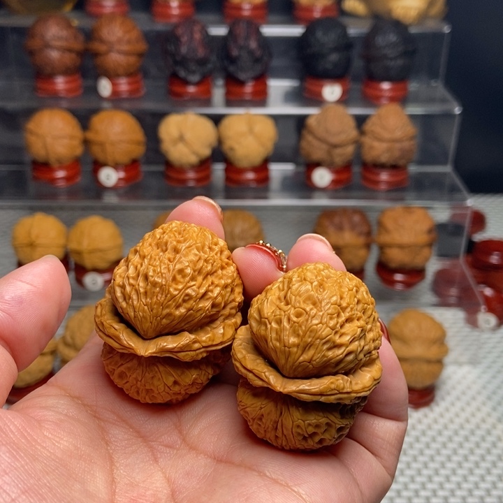 文玩核桃把件食蚁兽3