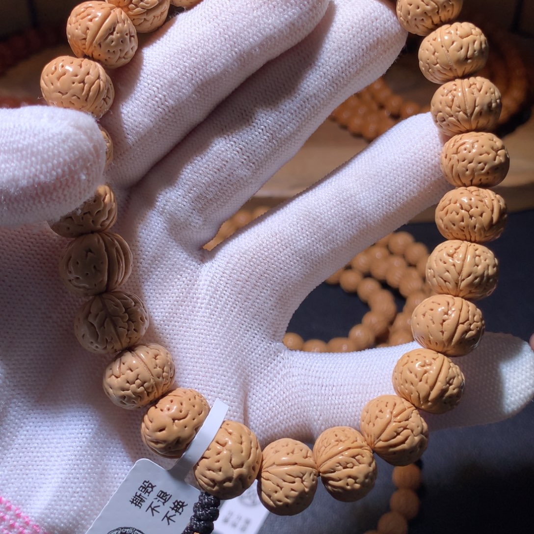 彭***营手串桃核东北一号14尺寸