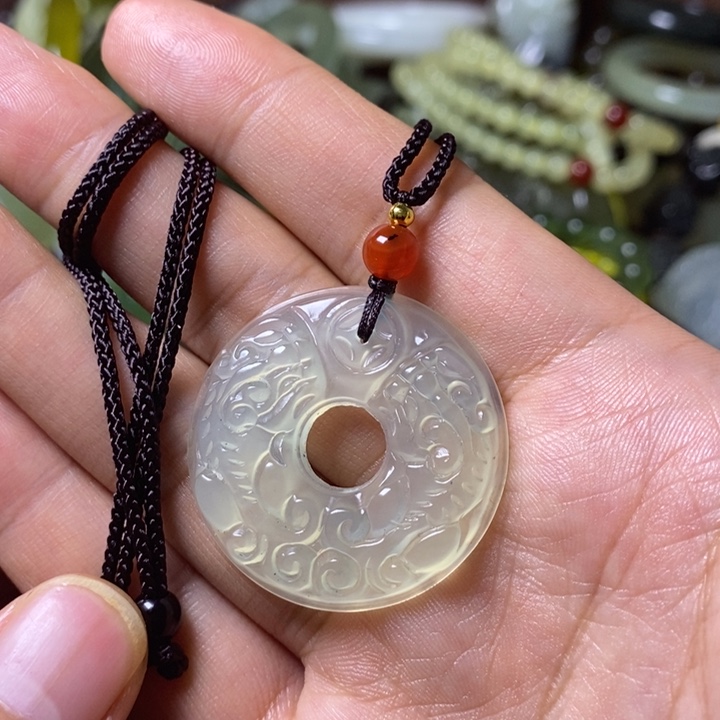 岫玉岫玉颈饰未镶嵌