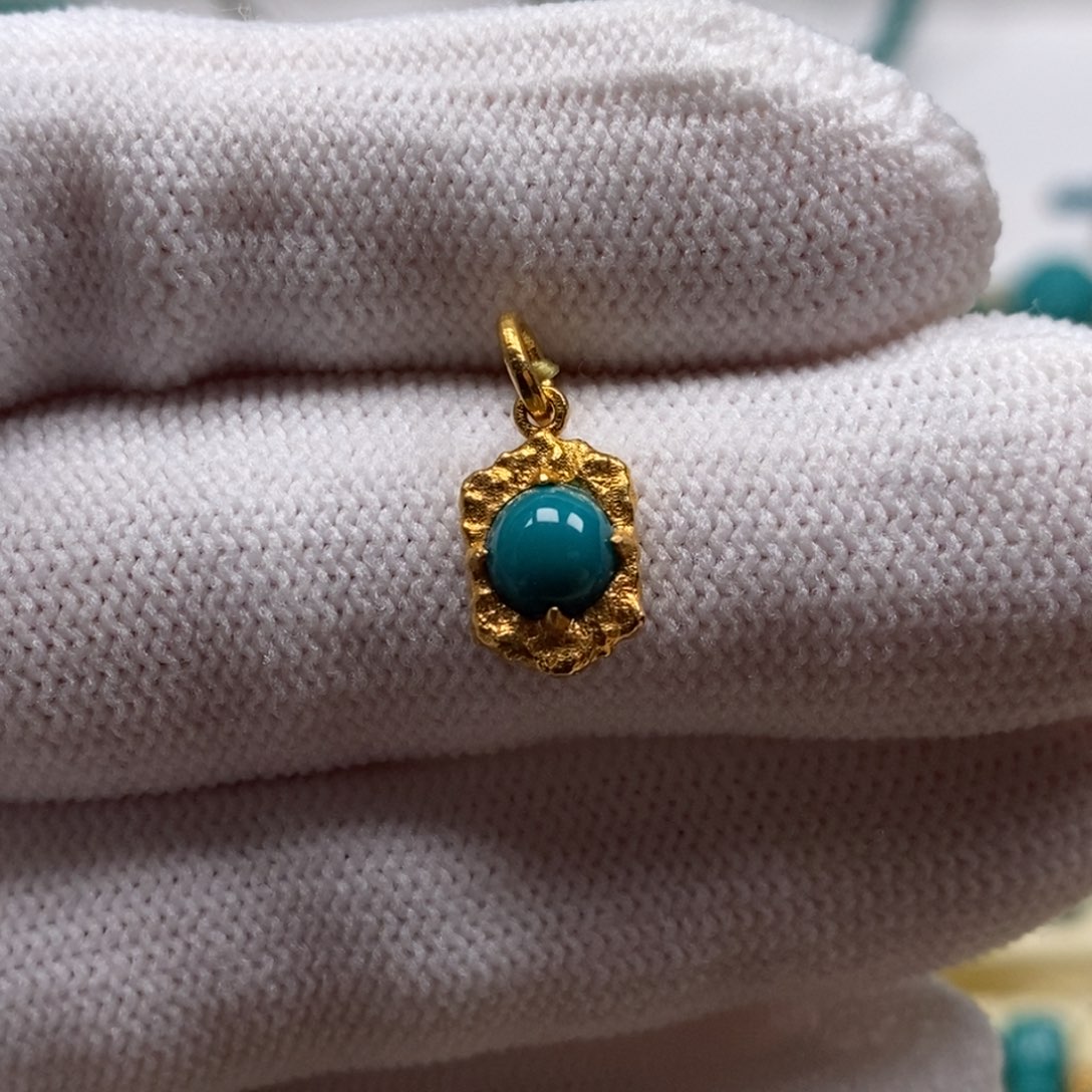 绿松石18K金镶嵌珠宝奇石A978