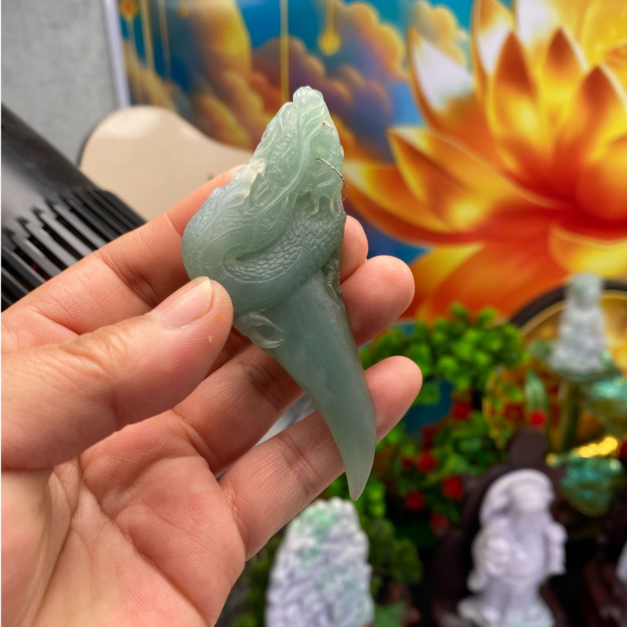 天然翡翠A货龙牙翡翠龙牙吊坠绿色雕刻精雕精美马到成功翡翠静姐