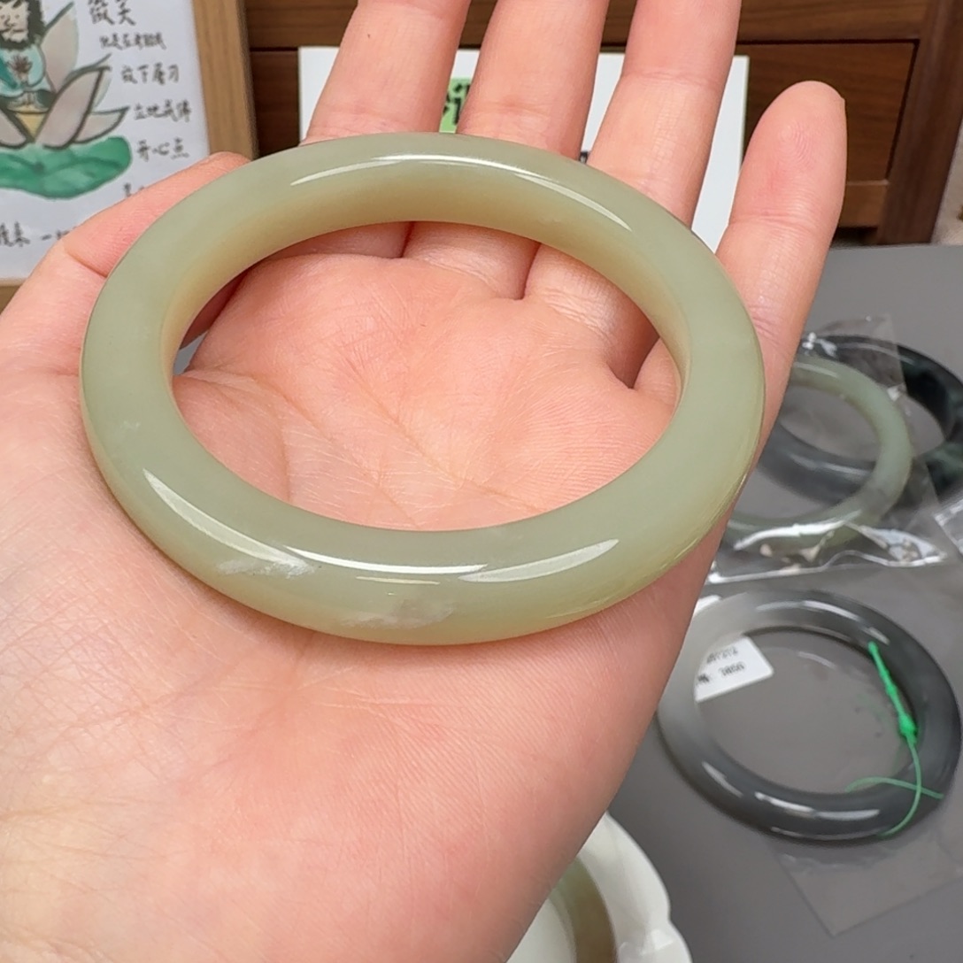 和田玉未镶嵌颈饰251129回流57.5