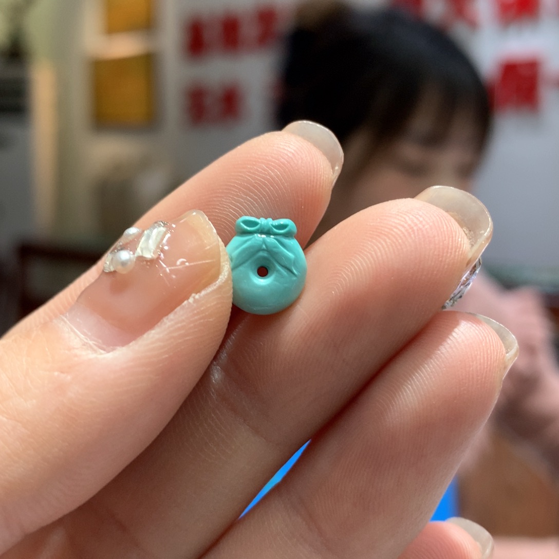 绿松石配饰未镶嵌