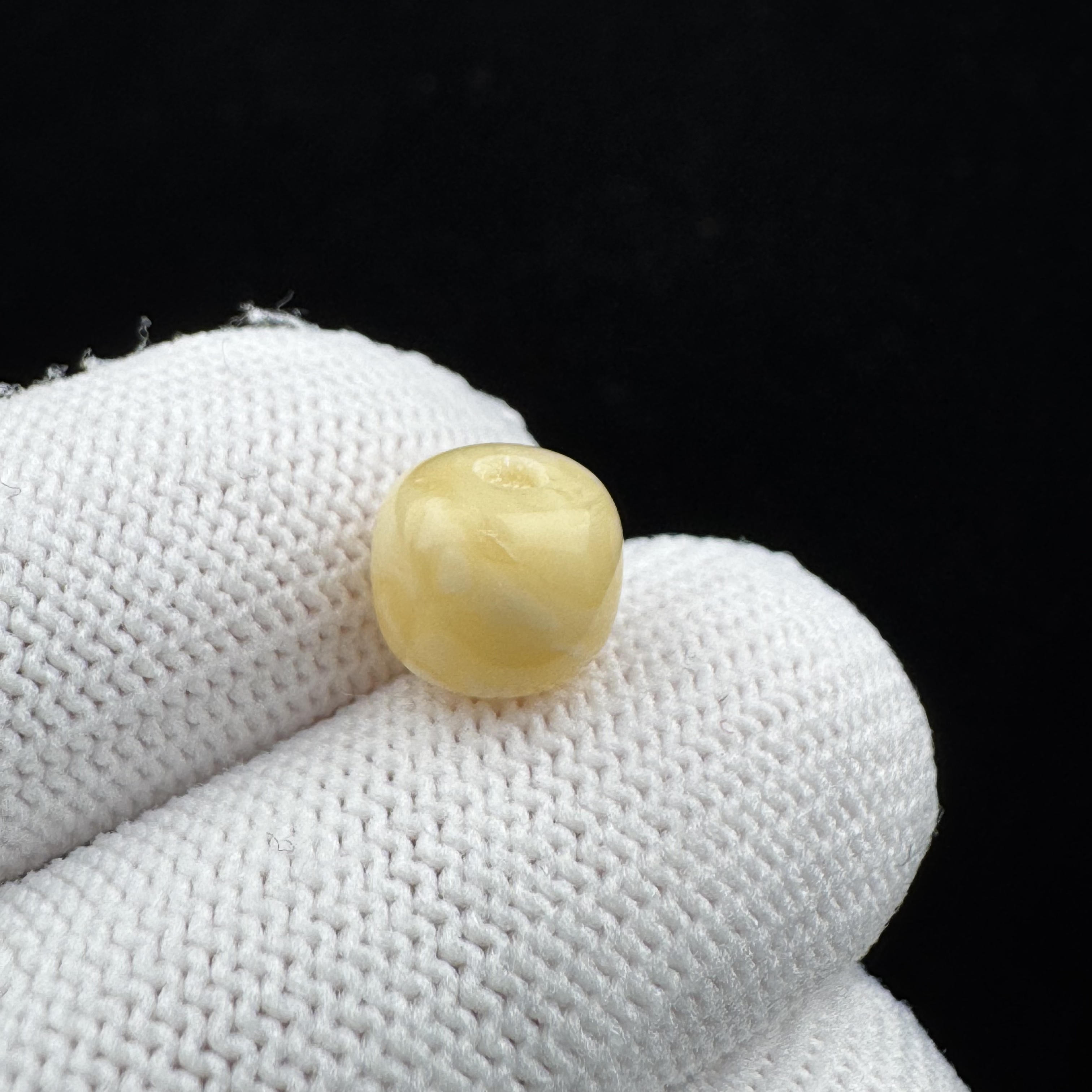 M6859天然俄料蜜蜡白蜡老型单珠9*7.8mm支持鉴定假一罚四