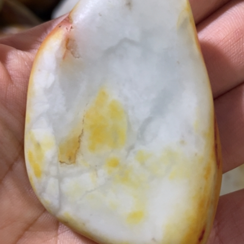 和田玉（糖玉）未镶嵌挂件31