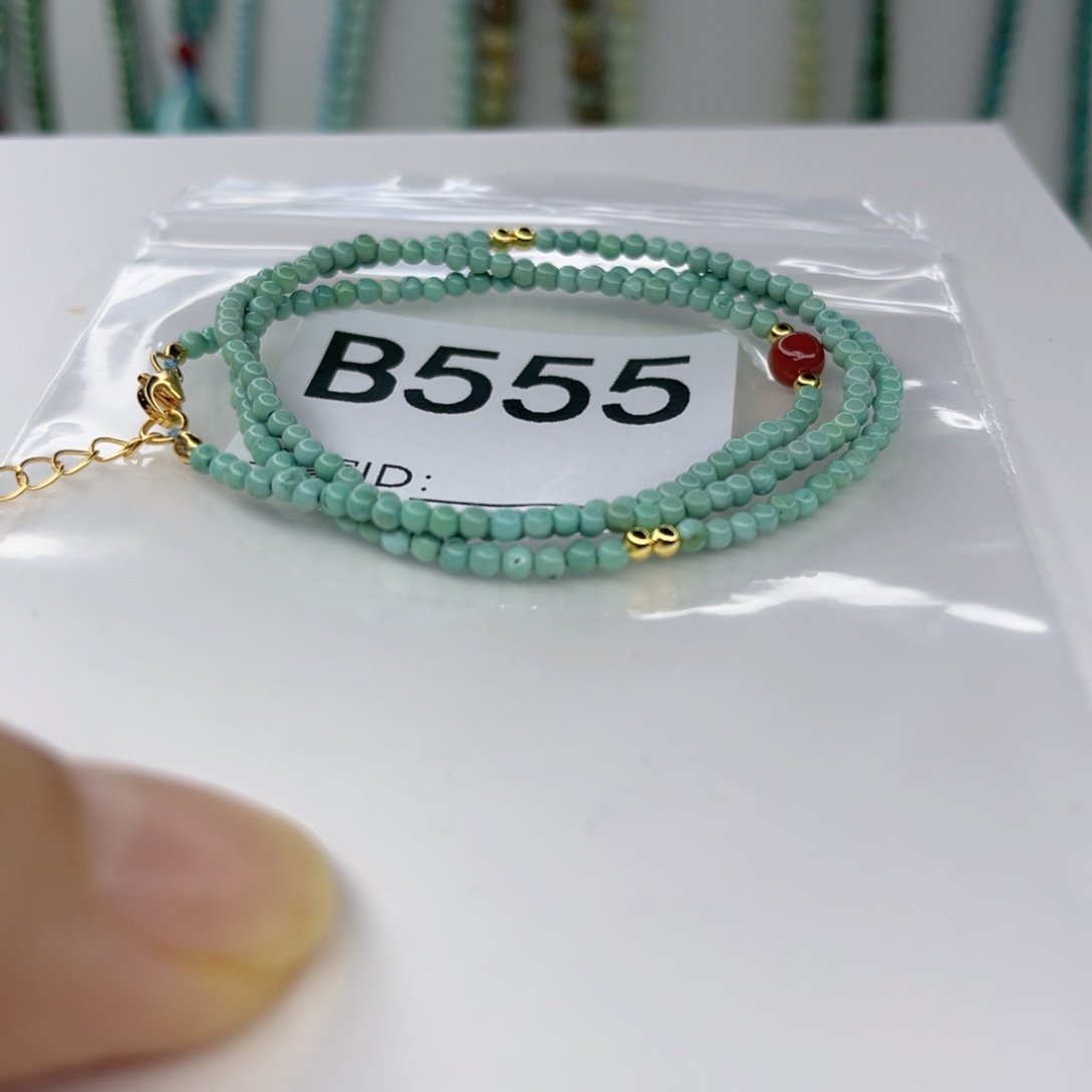 绿松石未镶嵌颈饰2.3