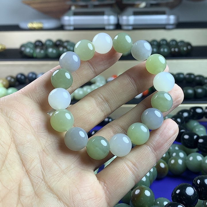 和田玉手串未镶嵌