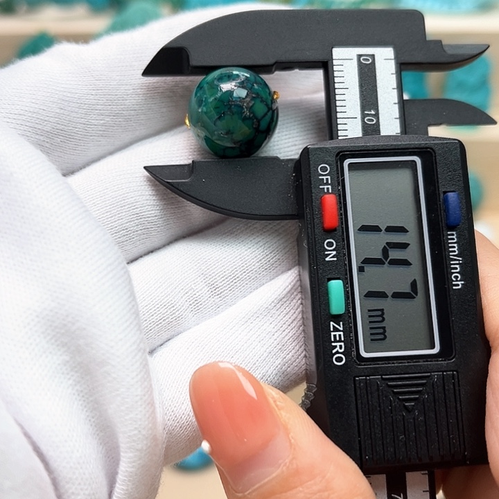 绿松石珠宝未镶嵌