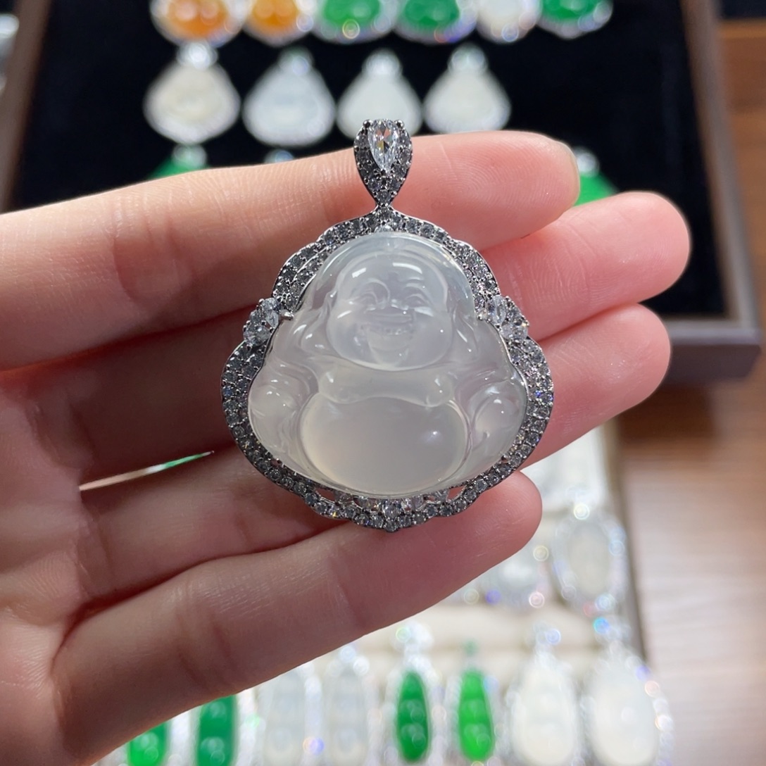 用***9玛瑙/玉髓合金颈饰