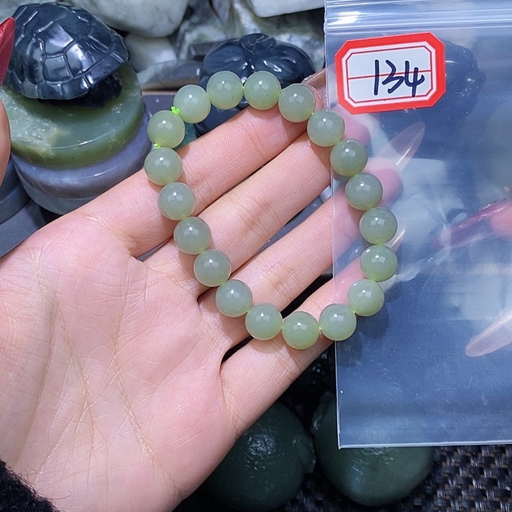 和田玉和田玉边角料随机发未镶嵌