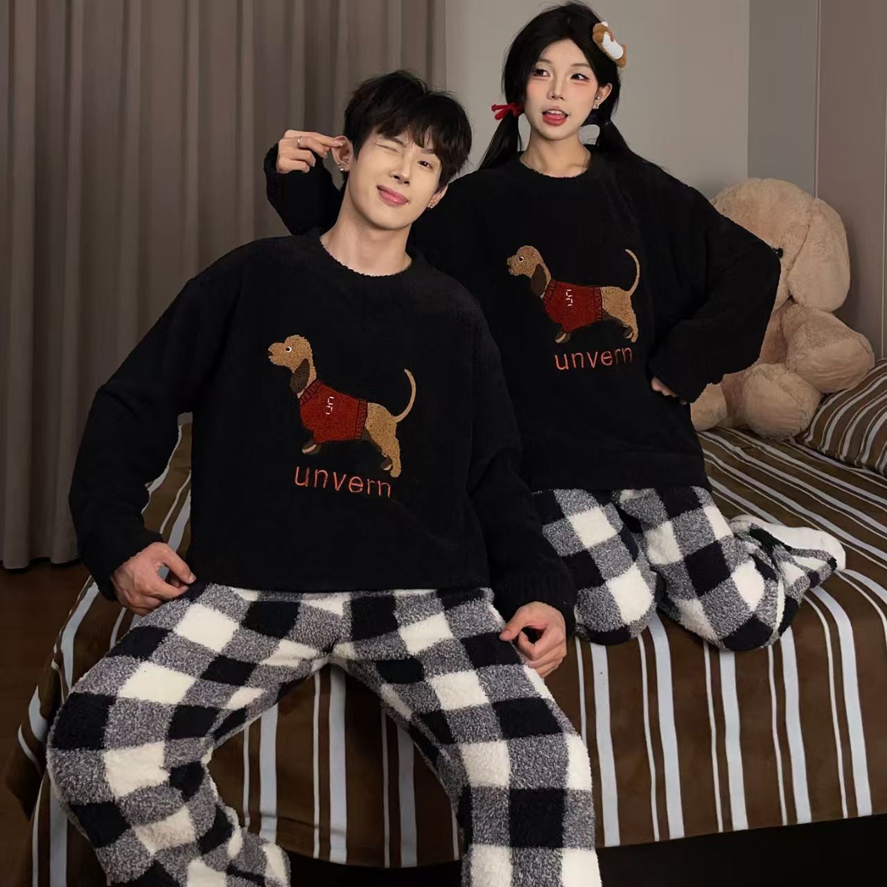 情侣睡衣 秋冬款加厚加绒男女士卡通半边绒冬季可外穿家居服