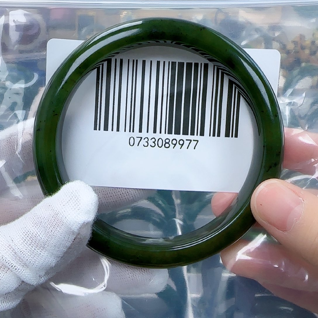 和田玉（碧玉）手镯未镶嵌65