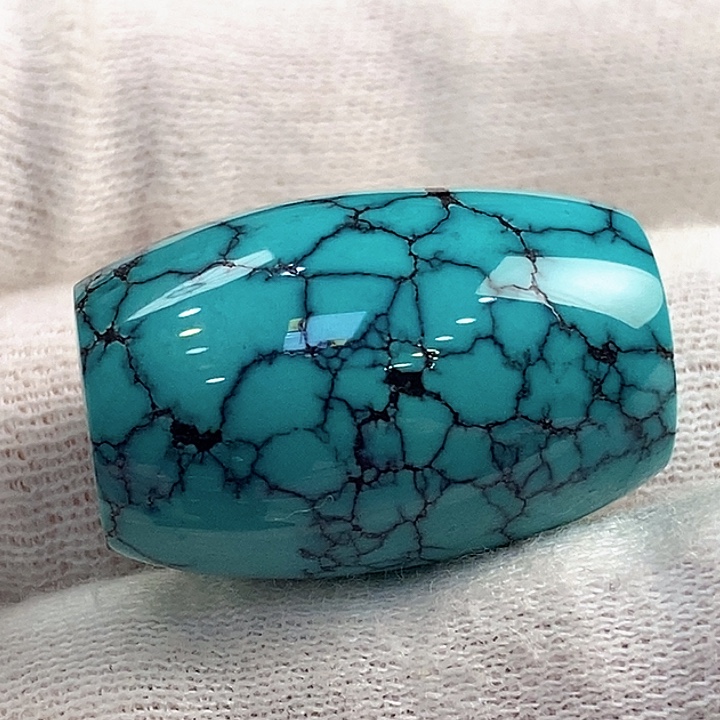 万***万绿松石未镶嵌珠宝奇石