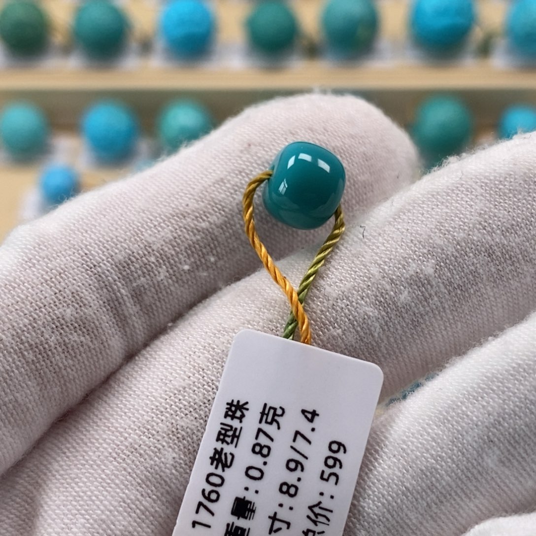 绿松石未镶嵌精品高瓷绿松石哦